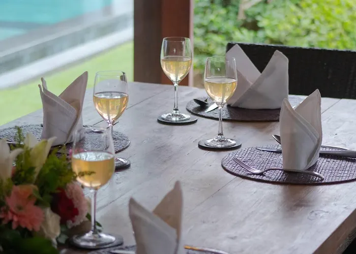 Villa Bon Bon, 100m From Beach, Ideal For Families Canggu
