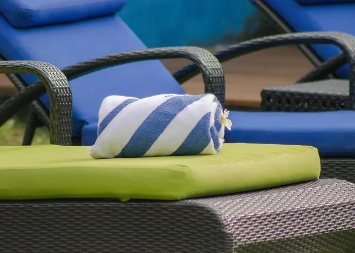 Bon Bon, 100m From Beach, Ideal For Families Villa *